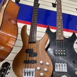 Aria Bass 