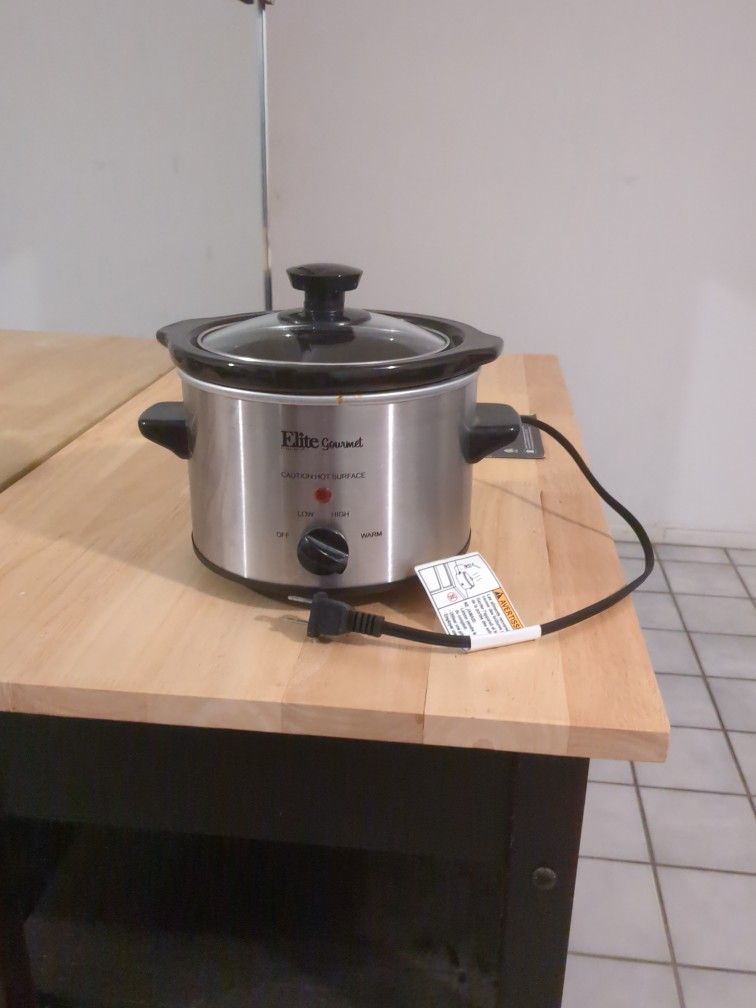 1.5 QT Slow Cooker