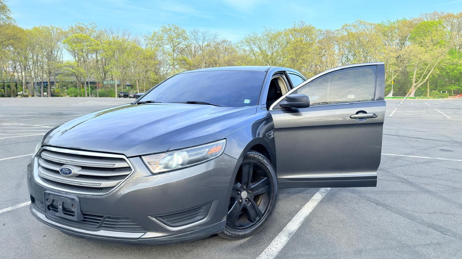 2016 Ford Taurus