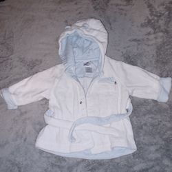 Baby Shower Robe 6-9mo