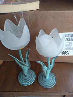 Tulip candle holders