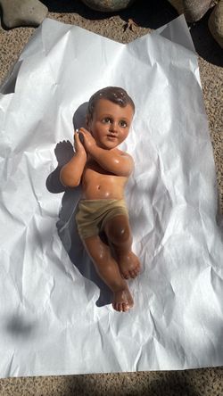 Baby Jesus Nativity Figurine Statue /glass eyes