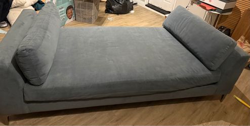 FREE Living spaces daybed
