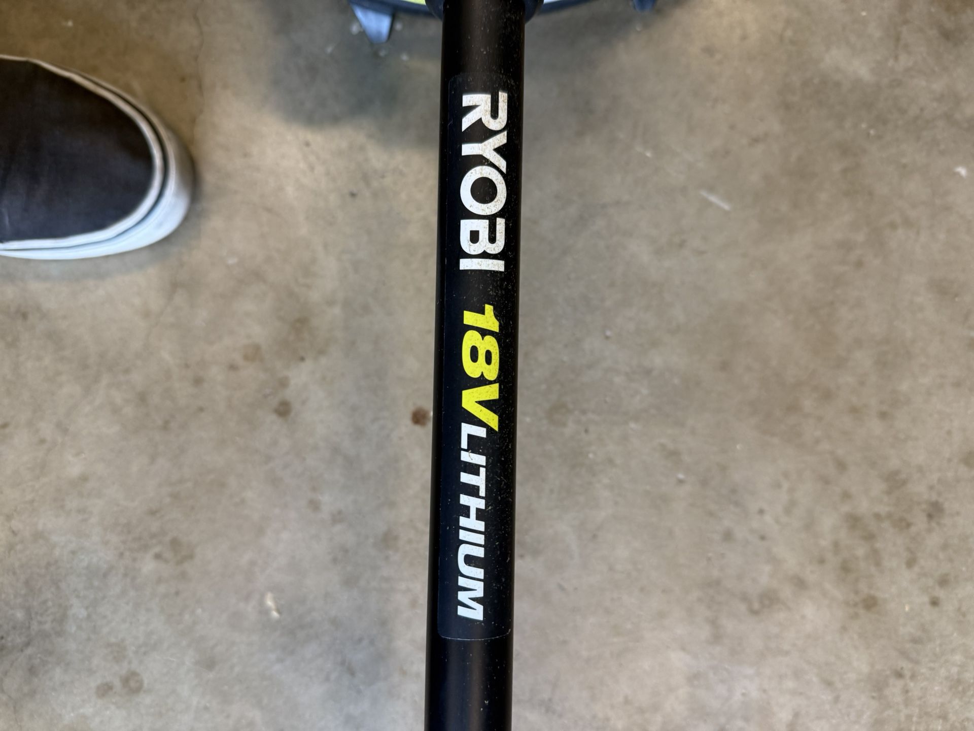 RYOBI 18v