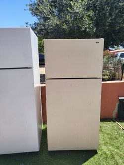 Garage Refrigerator In Good Condition And Warranty Works Great 19th Ave And Baseline