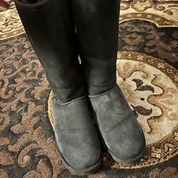 Uggs Boots Size 10