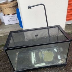 Snake Or Reptile Enclosure With Light Fixture 