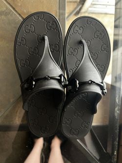 Gucci Sandles Women’s Size 6