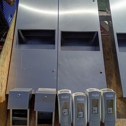 Trash Can and Paper Towels Dispenser