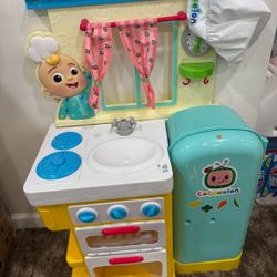 Cocomelon Kids Kitchen