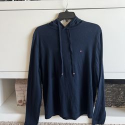 NWT Tommy Hilfiger Men’s Hoodie – Size Small – Navy