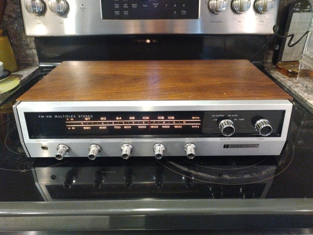 Penncrest Vintage FM AM Stereo Receiver