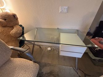 Modern Glass Computer Desk | White & Chrome | El Dorado Style