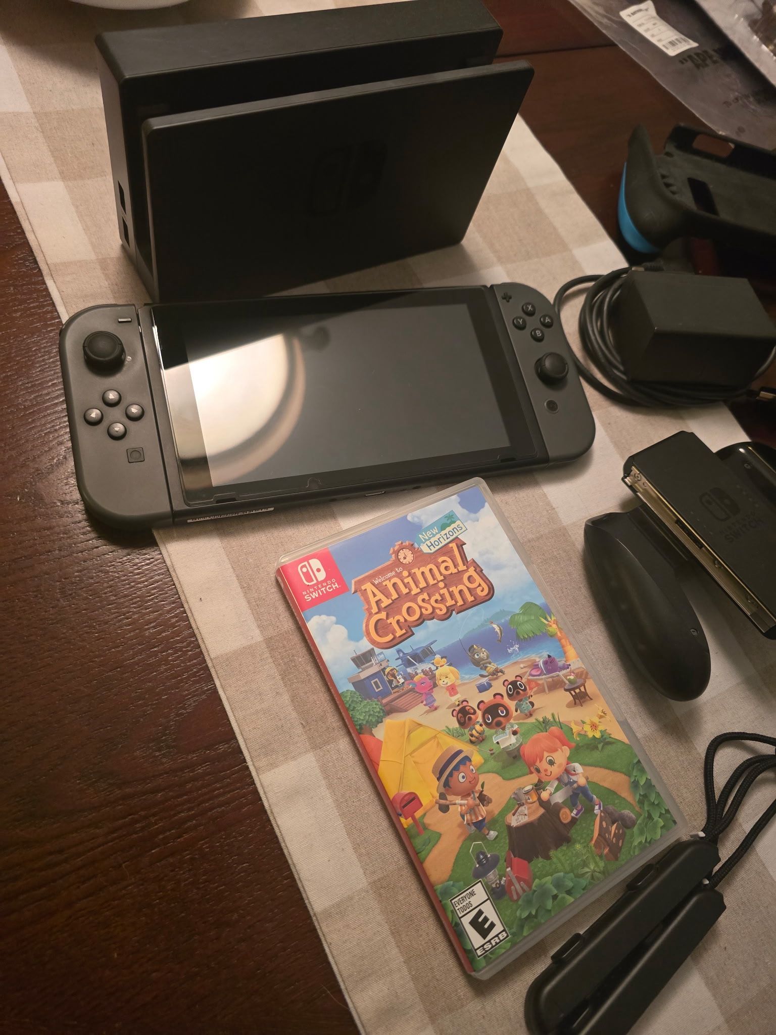 Nintendo switch W/case And Game
