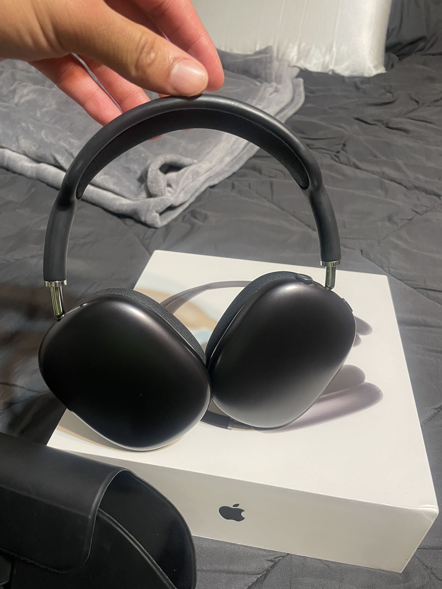 Airpods Max Space Grey