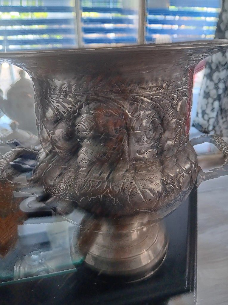 Antique Champagne Bucket Silver. Hand Hammered Made In India