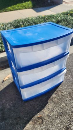 Plastic drawers