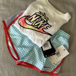 New Nike Girls Set