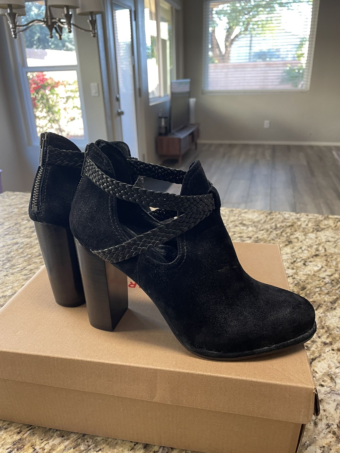 Women’s Frye Suede Leather Boots