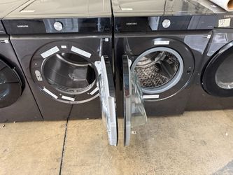 Samsung Bespoke Front-Load Washer + Gas Dryer Set