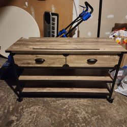 TV Stand w/Fixed Wheels