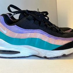 Nike Air Max 95 Size 7Y  — Women’s 8.5