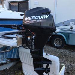 Out Board Motor Murcury 8 hp four stroke