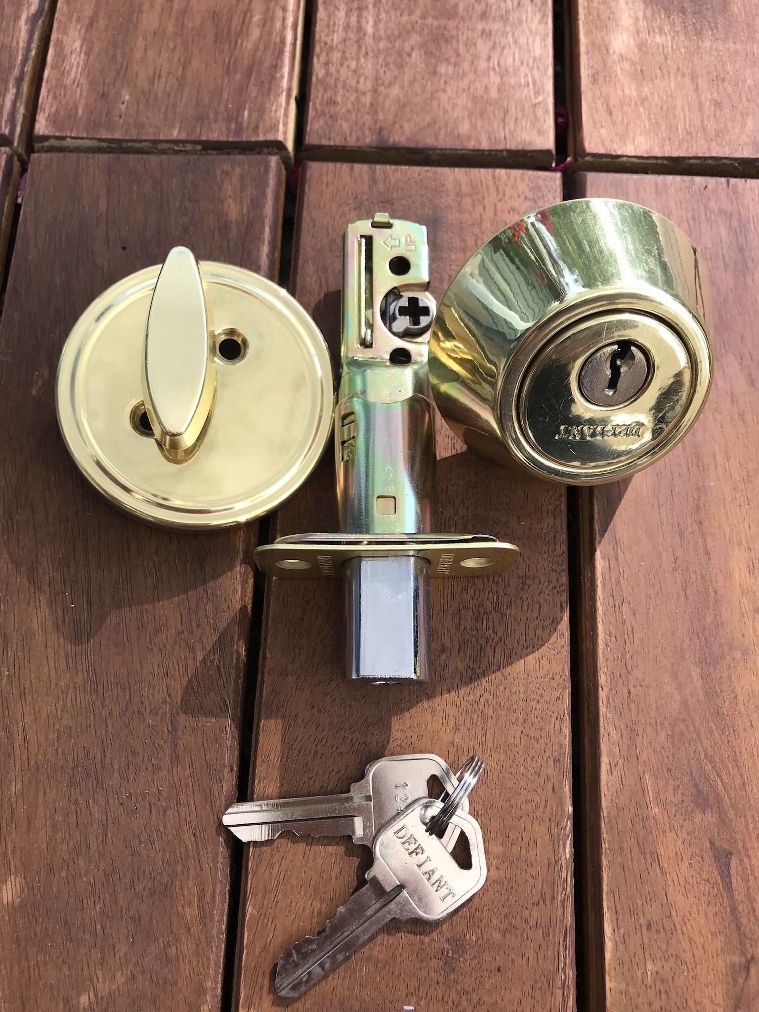 Door lock with keys
