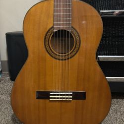 Late 80s/Early 90s Yamaha G-231 (Left Handed)