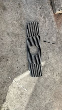 Grill For 2004-2004 Nissan Titan Or Armada