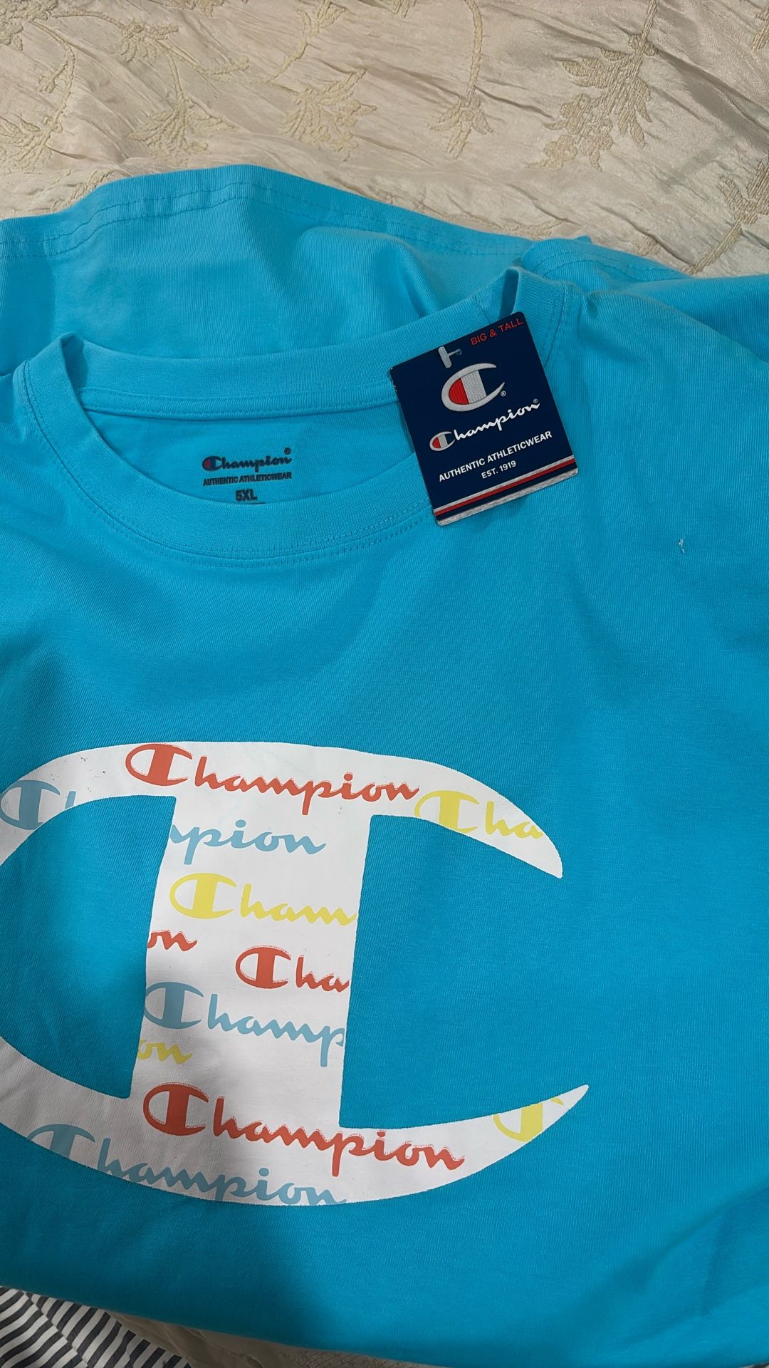 New! Champion 5x T-Shit