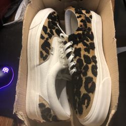 Cheetah Vans Size 9 (need Gone)
