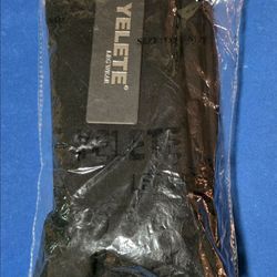 Make an offer and it's yours - Maternity Pants - Medium