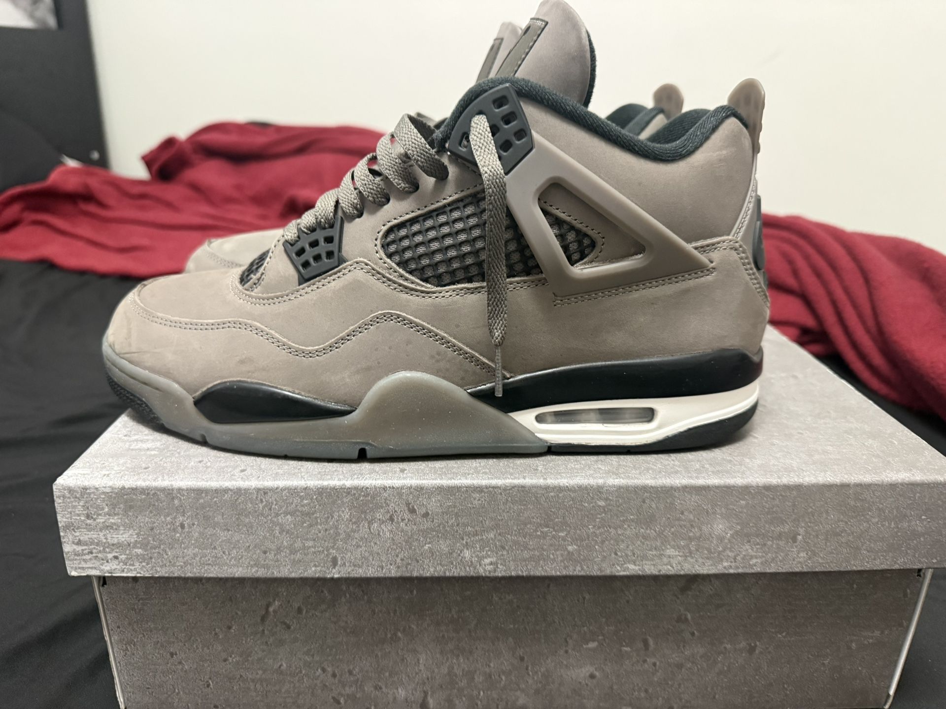 Jordan 4 Cave Stone/Black Phantoms