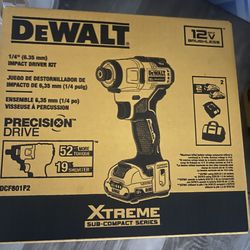 DeWalt 12V Brushless Impact Driver Kit