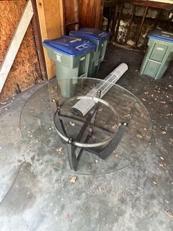 Free Table