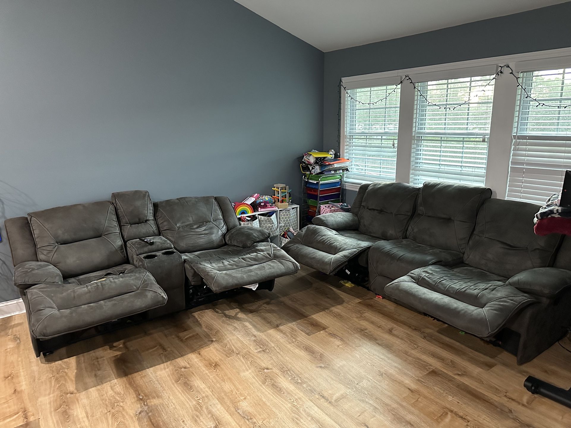 Bobs Jennings Reclining Sofa And Love Seat
