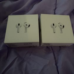 2 Pairs Of Apple AirPods 4’s 