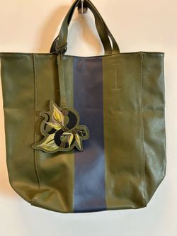 Saks 5th Avenue Tote