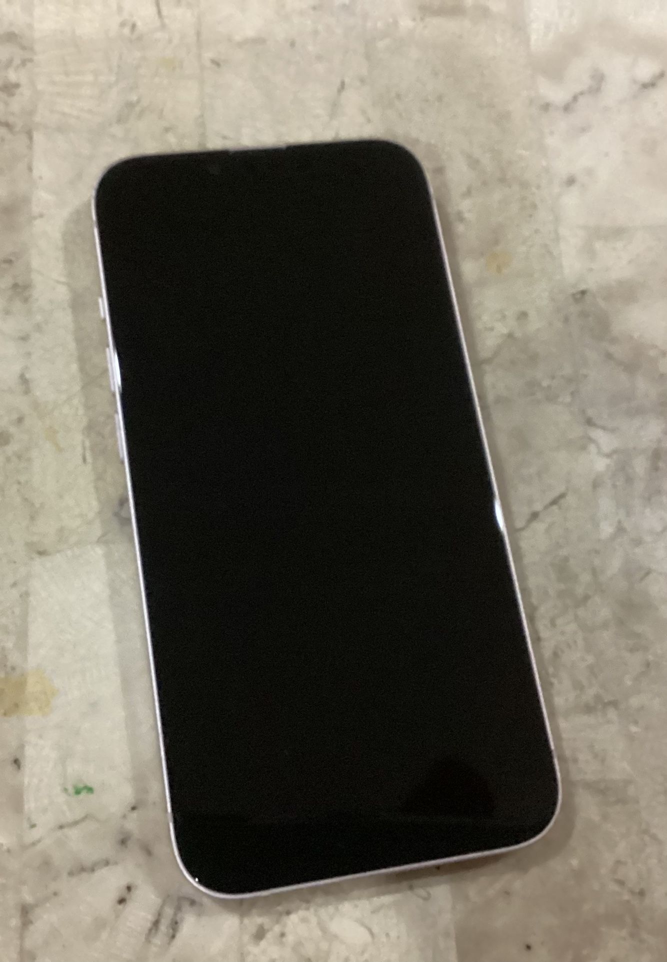 iPhone 13 Light Pink