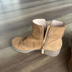 Cole Haan boots 
