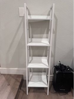 Ladder shelf