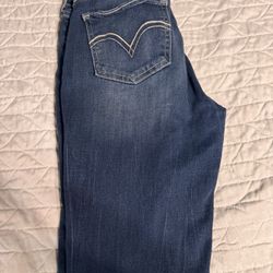 Levi Jeans Size 3 