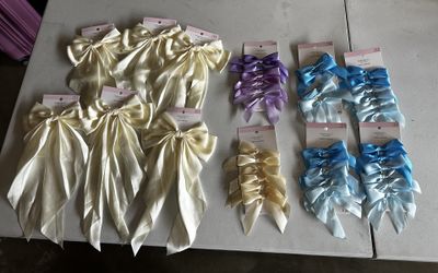 Lot Of Decorative Crafting Bows