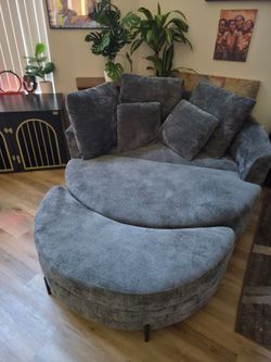 Large Round Swivel Chair with Storage Ottoman