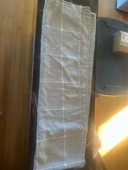 Linen Table cloth with Grid Pattern