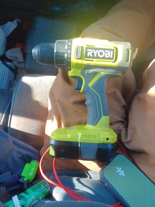 RYOBI One+ 18.0v. 54wh
