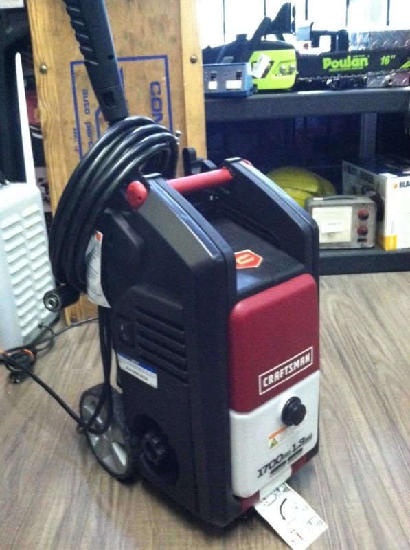 Craftsman 1700PSI Pressure Washer Model 58075029 for Sale in Portland