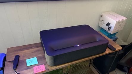 VAVA VA-LT002 4K Ultra Short Throw Laser Projector - One Small Dead Pixel - Used Great Shape - Remote Cord Box