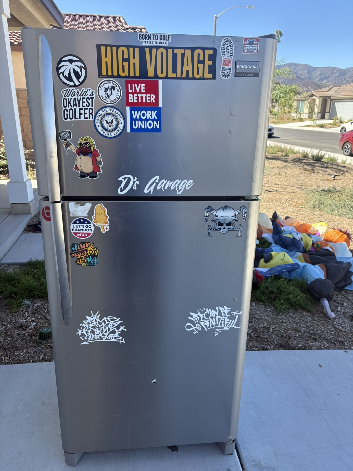 Refrigerator 